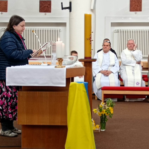 Návštěva misionářů ze salesiánské společnosti Cagliero při mši na 2. neděli velikonoční